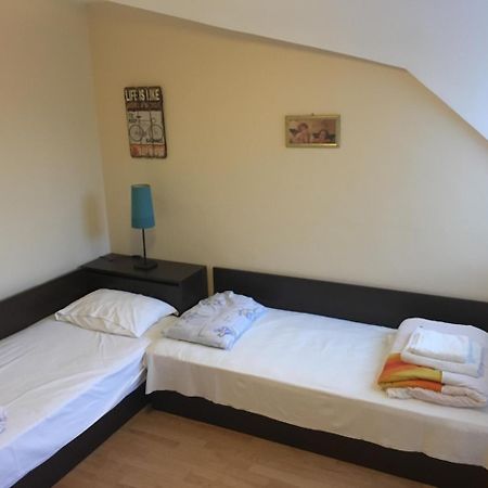 Maisonette Picadilly Varna Exteriör bild