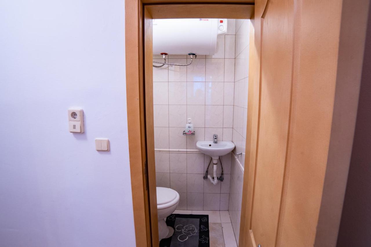 Maisonette Picadilly Varna Exteriör bild