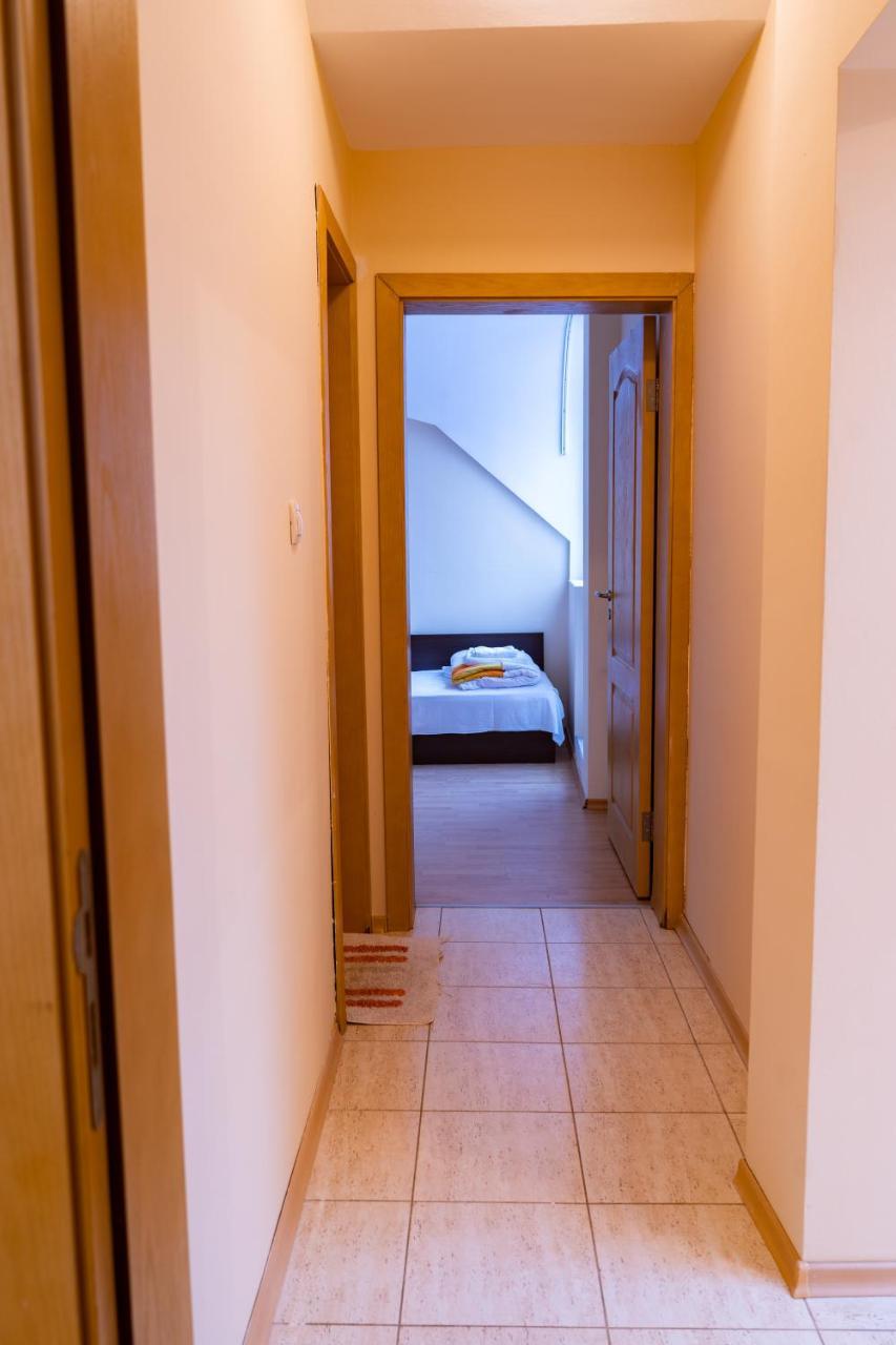 Maisonette Picadilly Varna Exteriör bild