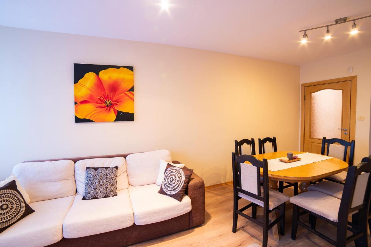Maisonette Picadilly Varna Exteriör bild
